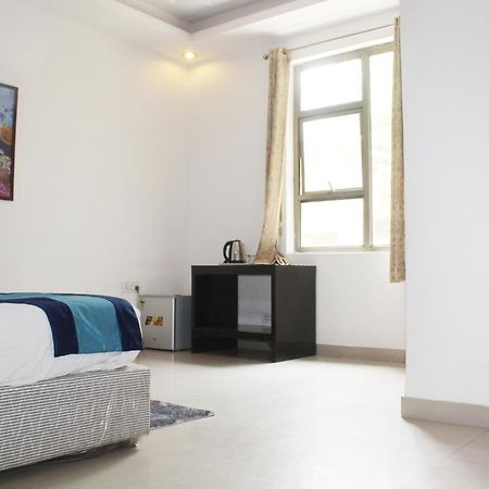 Hotel Trio Residency Near Noida City Center Exterior photo